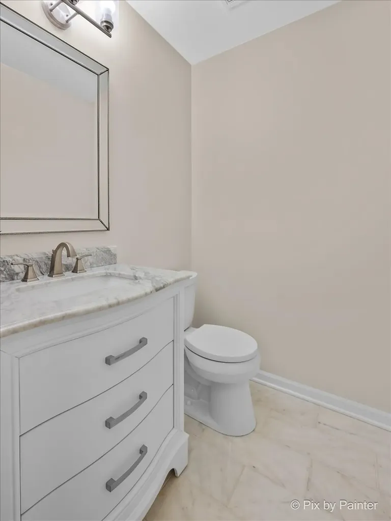 624 Daisy Lane Roselle IL 60172