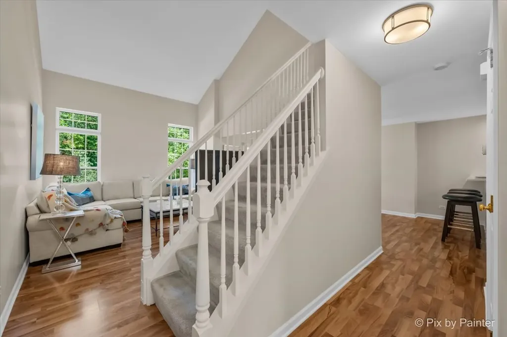 624 Daisy Lane Roselle IL 60172
