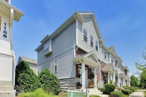 1188 Colfax Avenue Des Plaines IL 60016