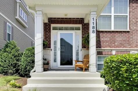 1188 Colfax Avenue Des Plaines IL 60016