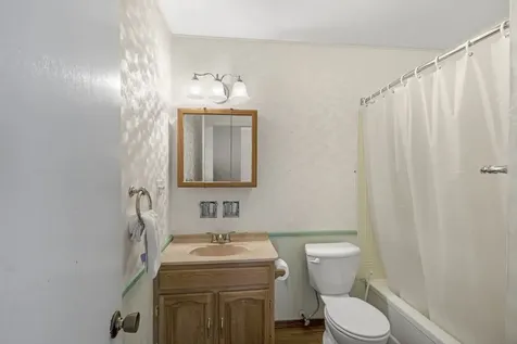 610 West Burning Tree Lane Arlington Heights IL 60004