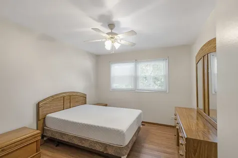610 West Burning Tree Lane Arlington Heights IL 60004