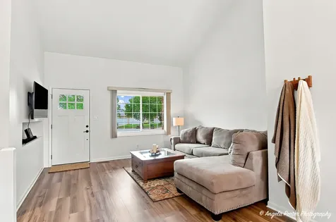 3611 West Drake Court Mchenry IL 60050