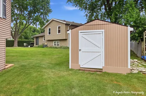 3611 West Drake Court Mchenry IL 60050