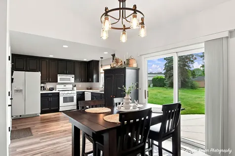 3611 West Drake Court Mchenry IL 60050