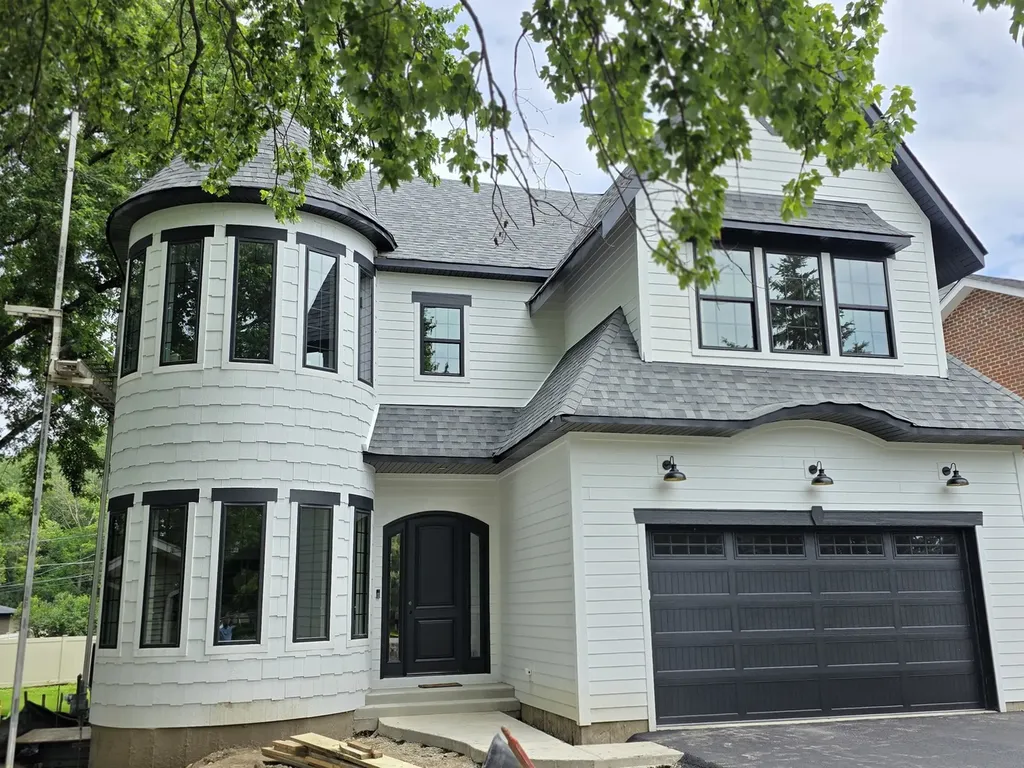 909 Evergreen Avenue Glen Ellyn IL 60137