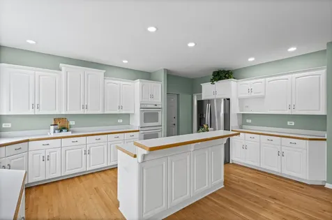 24245 Cropland Drive Plainfield IL 60544