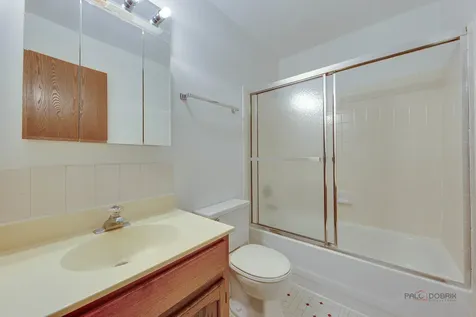 503 Lasalle Lane Buffalo Grove IL 60089