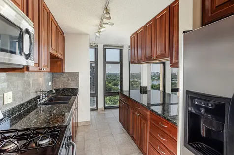 6700 South South Shore Drive Chicago IL 60649