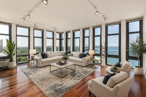 6700 South South Shore Drive Chicago IL 60649