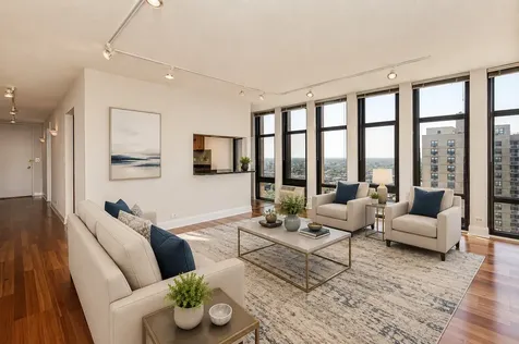6700 South South Shore Drive Chicago IL 60649