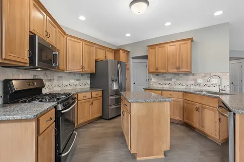 12441 Walden Road Homer Glen IL 60491