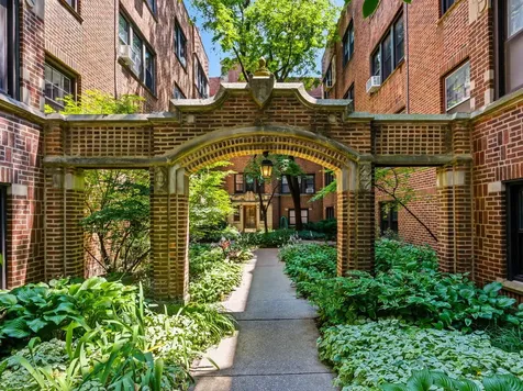 5459 South Ingleside Avenue Chicago IL 60615