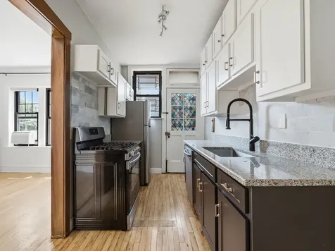 5459 South Ingleside Avenue Chicago IL 60615