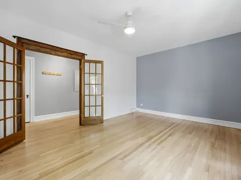 5459 South Ingleside Avenue Chicago IL 60615