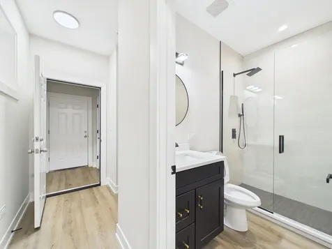 6624 South Champlain Avenue S Chicago IL 60637