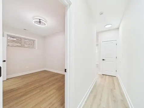 6624 South Champlain Avenue S Chicago IL 60637