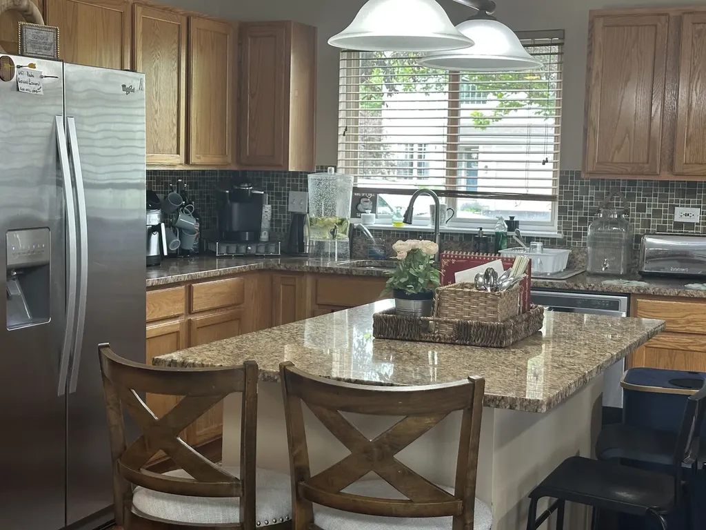 1791 Ellington Drive Aurora IL 60503
