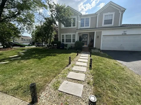 1791 Ellington Drive Aurora IL 60503