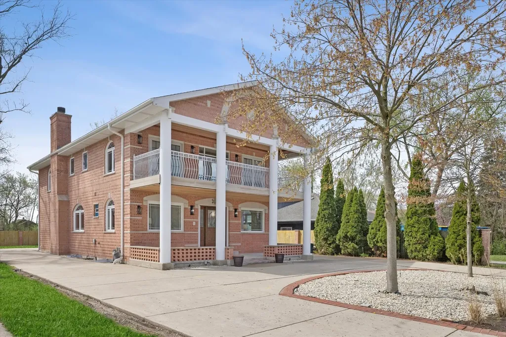 9807 West 57th Street Countryside IL 60525