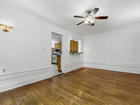 1227 East Hyde Park Boulevard Chicago IL 60615
