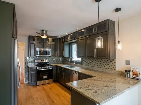 7520 West Carmen Avenue Harwood Heights IL 60706