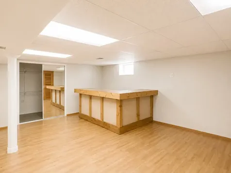 7520 West Carmen Avenue Harwood Heights IL 60706