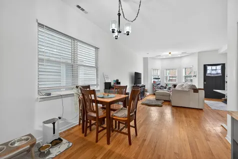 3115 North Oakley Avenue Chicago IL 60618