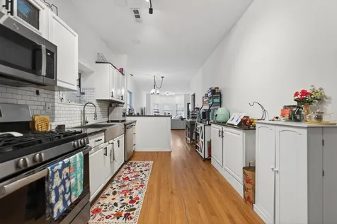 3115 North Oakley Avenue Chicago IL 60618