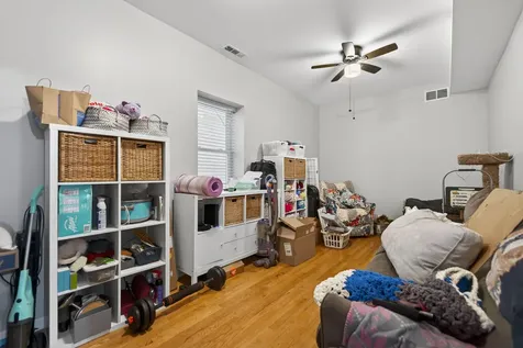 3115 North Oakley Avenue Chicago IL 60618