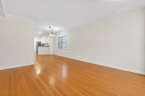 3115 North Oakley Avenue Chicago IL 60618