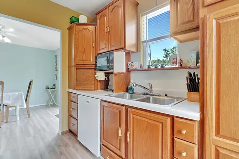 3267 Ann Street Lansing IL 60438