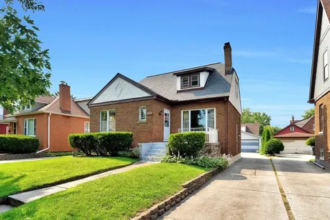 3267 Ann Street Lansing IL 60438