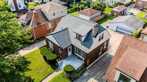 3267 Ann Street Lansing IL 60438