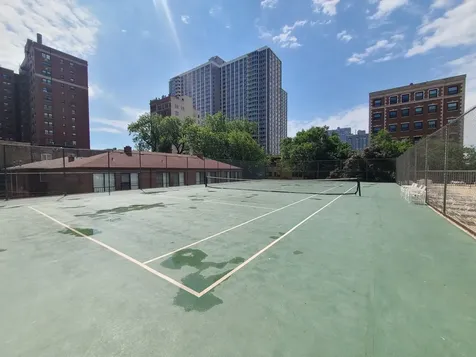 4343 North Clarendon Avenue Chicago IL 60613
