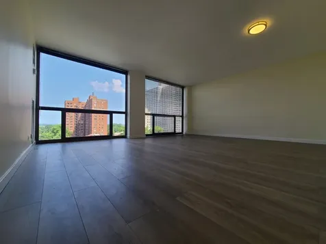 4343 North Clarendon Avenue Chicago IL 60613