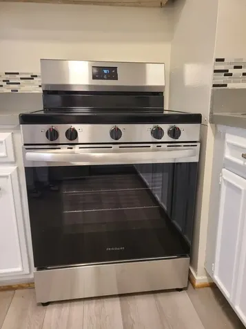4343 North Clarendon Avenue Chicago IL 60613