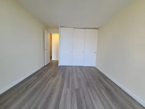 4343 North Clarendon Avenue Chicago IL 60613