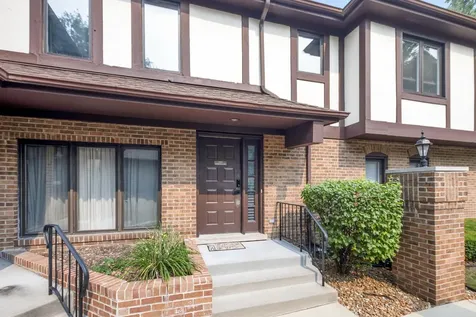 12250 South Dogwood Lane Palos Heights IL 60463