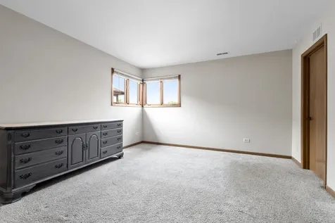 12250 South Dogwood Lane Palos Heights IL 60463