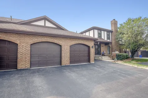12250 South Dogwood Lane Palos Heights IL 60463