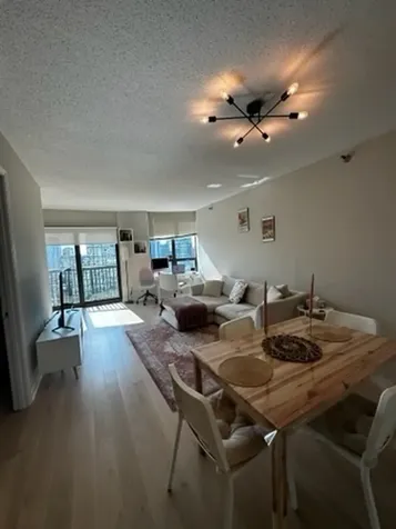 400 North La Salle Drive Chicago IL 60654