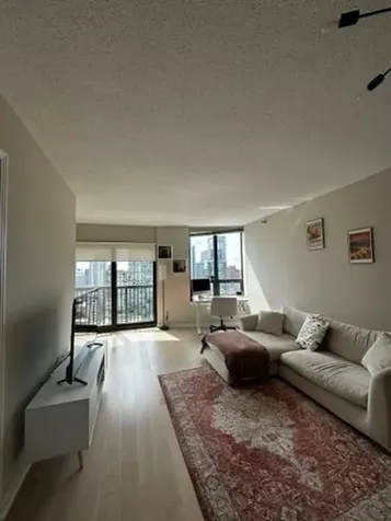 400 North La Salle Drive Chicago IL 60654