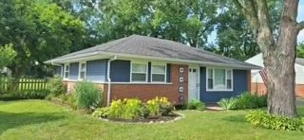 319 Sauganash Street Park Forest IL 60466