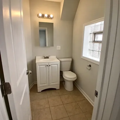 7606 North Paulina Street Chicago IL 60626
