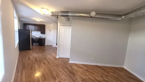 7606 North Paulina Street Chicago IL 60626