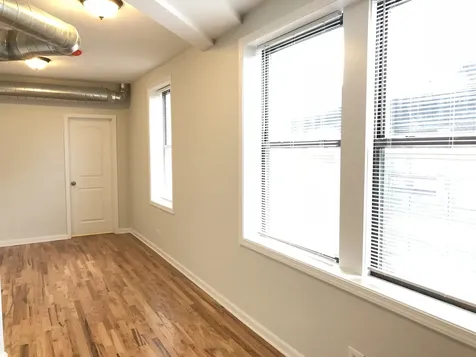 7606 North Paulina Street Chicago IL 60626