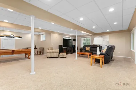 5572 Chancery Road Gurnee IL 60031