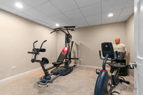 5572 Chancery Road Gurnee IL 60031