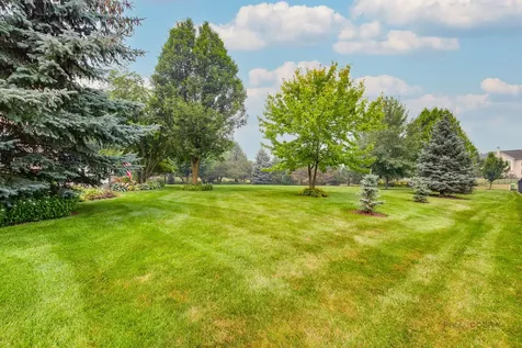 5572 Chancery Road Gurnee IL 60031